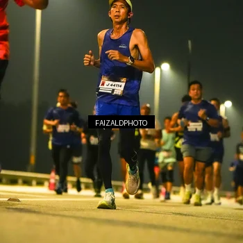 Runner Photo 7196770