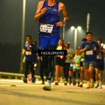 Runner Photo 7196771