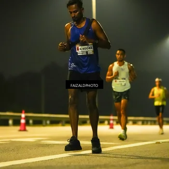 Runner Photo 7196839