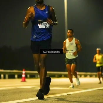 Runner Photo 7196850