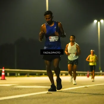 Runner Photo 7196851