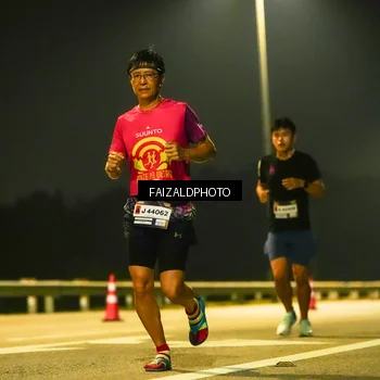 Runner Photo 7196857