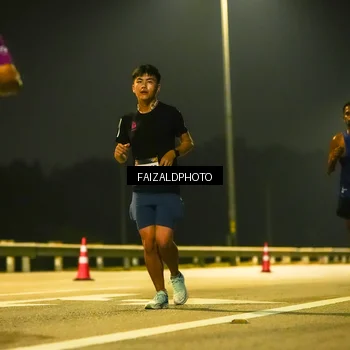 Runner Photo 7196858