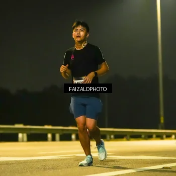 Runner Photo 7196859