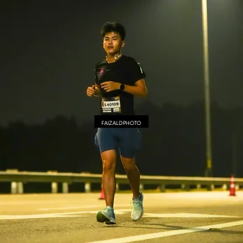 Runner Photo 7196863