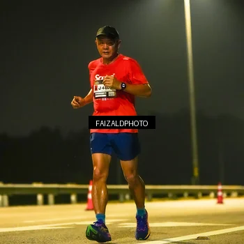 Runner Photo 7196876