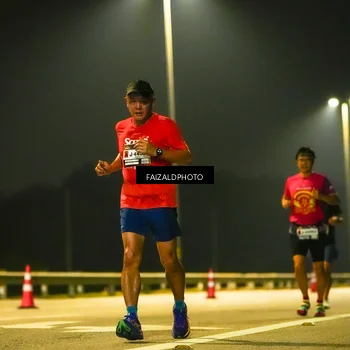 Runner Photo 7196975
