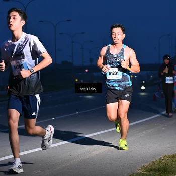 Runner Photo 7197684