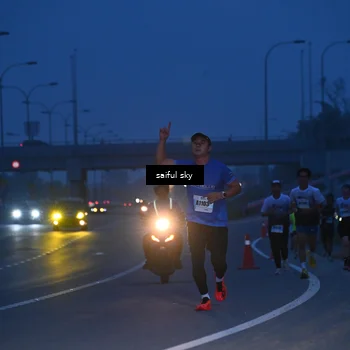 Runner Photo 7197744