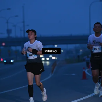 Runner Photo 7197845