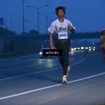 Runner Photo 7197858