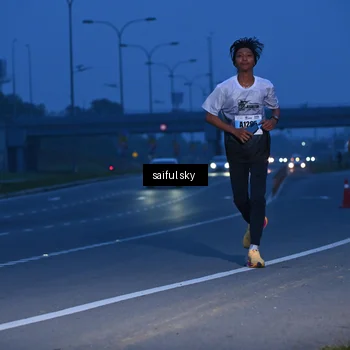 Runner Photo 7197859