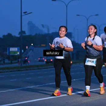 Runner Photo 7197900