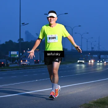 Runner Photo 7197912
