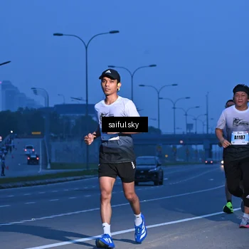 Runner Photo 7197975