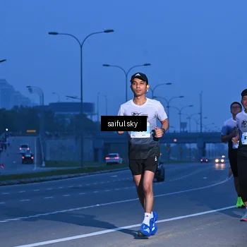 Runner Photo 7197976