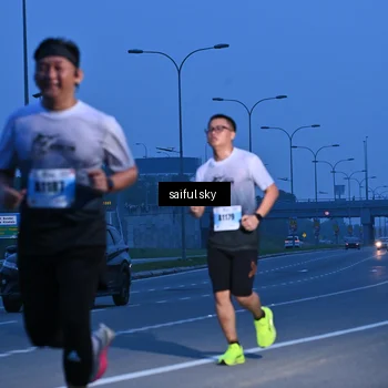 Runner Photo 7197979