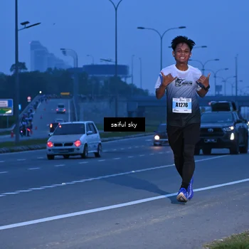 Runner Photo 7198008