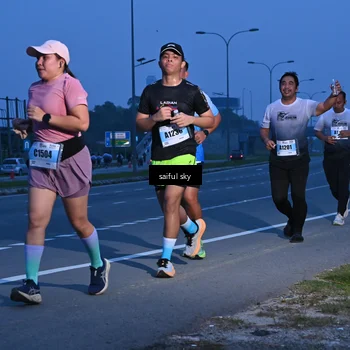 Runner Photo 7198039