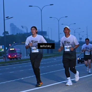 Runner Photo 7198051