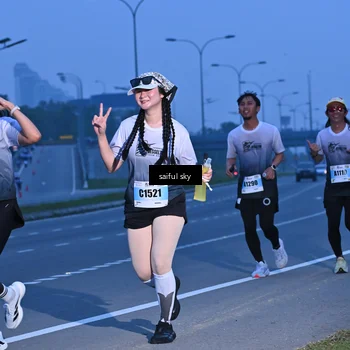Runner Photo 7198081