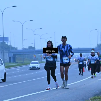 Runner Photo 7198177