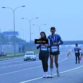 Runner Photo 7198180