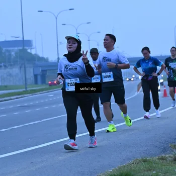 Runner Photo 7198199