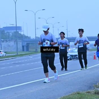 Runner Photo 7198247