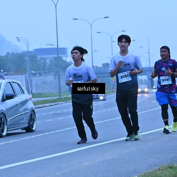 Runner Photo 7198253