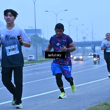 Runner Photo 7198267