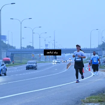 Runner Photo 7198301