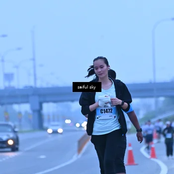 Runner Photo 7198312