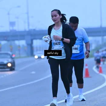 Runner Photo 7198318