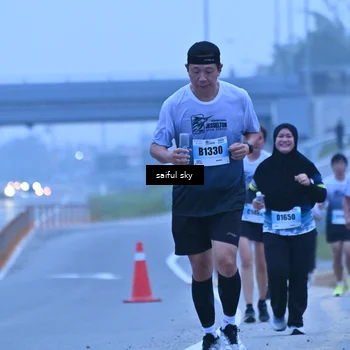 Runner Photo 7198377