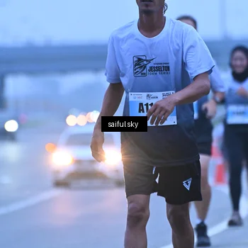 Runner Photo 7198414