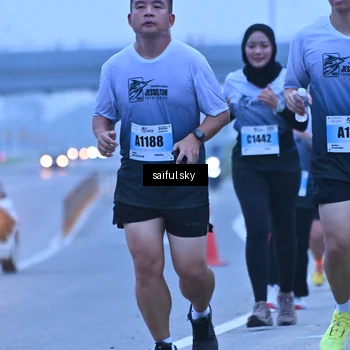 Runner Photo 7198418