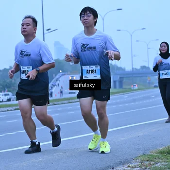 Runner Photo 7198424