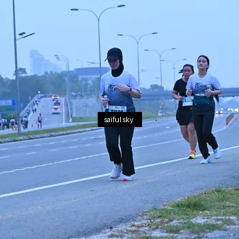 Runner Photo 7198430