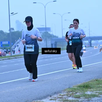 Runner Photo 7198433