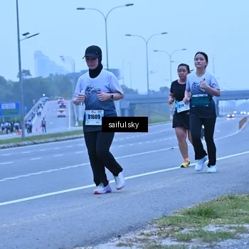 Runner Photo 7198436