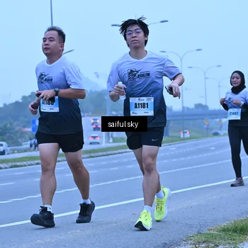 Runner Photo 7198441