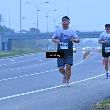 Runner Photo 7198457