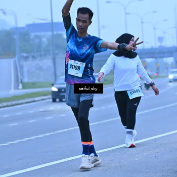 Runner Photo 7198496