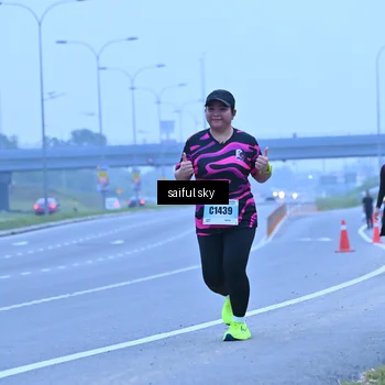 Runner Photo 7198573