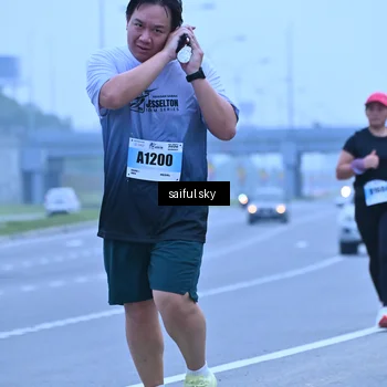 Runner Photo 7198704