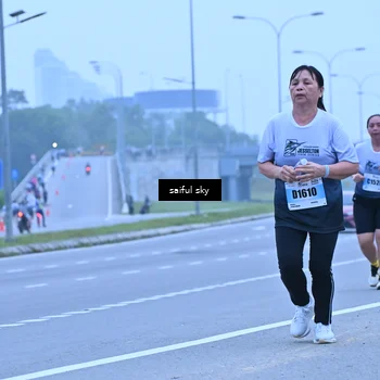 Runner Photo 7198776