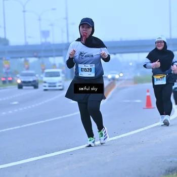 Runner Photo 7198796
