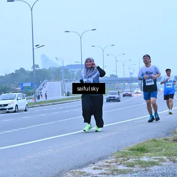 Runner Photo 7198874