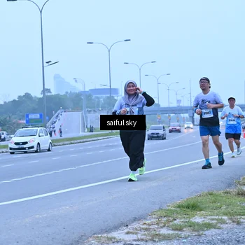Runner Photo 7198876